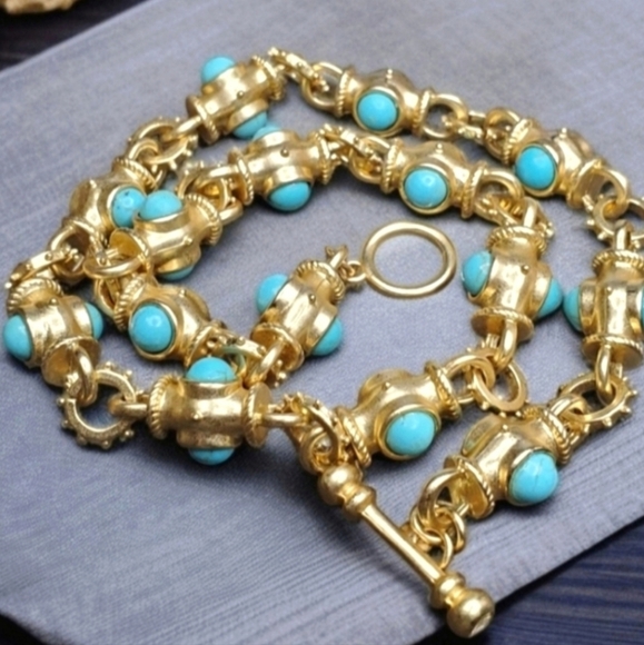Matte Gold Byzantine Revival Turquoise Cabochon Toggle Necklace - Picture 1 of 5